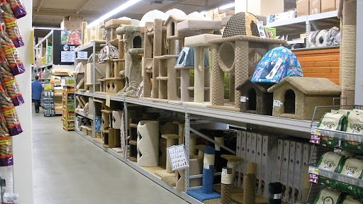 Pet Supply Store «Pet Club Santa Rosa», reviews and photos, 1935 Santa Rosa Ave, Santa Rosa, CA 95407, USA