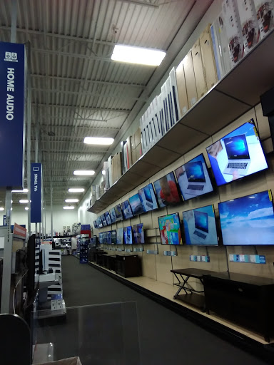 Electronics Store «Best Buy», reviews and photos, 16221 Ford Rd, Dearborn, MI 48126, USA