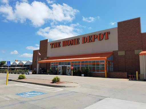 Home Improvement Store «The Home Depot», reviews and photos, 3700 University Ave, West Des Moines, IA 50266, USA
