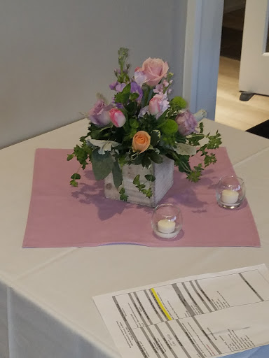 Florist «Artisan Flowers», reviews and photos, 449 Ada Dr SE, Ada, MI 49301, USA