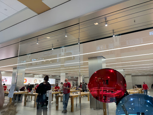 Computer Store «Apple Queens Center», reviews and photos, 90-15 Queens Blvd, Elmhurst, NY 11373, USA