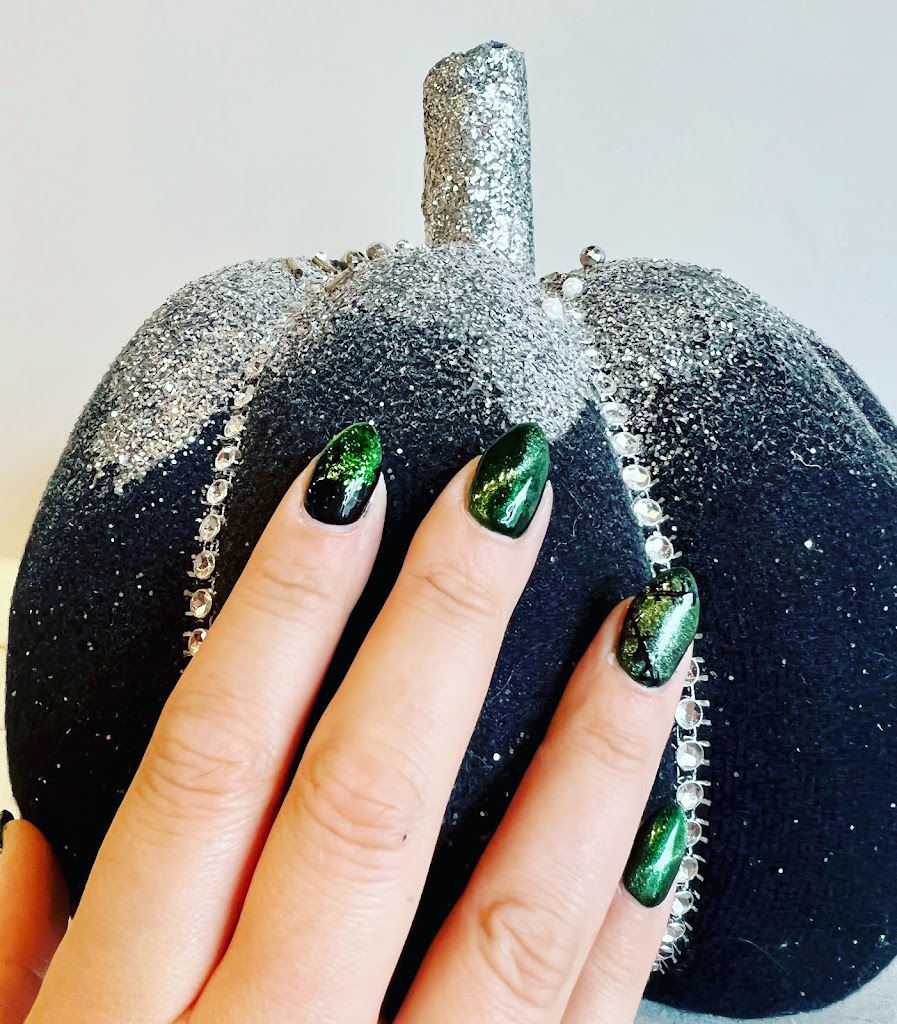 Tippy Nails and Beauty (formerly Solarium Tan And Nail Bar) Wexford