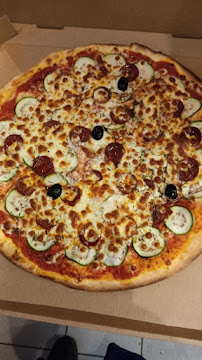 Pizza du Pizzas à emporter Pizza and Co - Le Thor - n°1