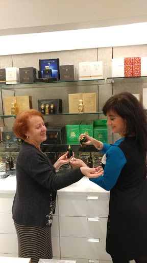 Clothing Store «Neiman Marcus», reviews and photos, 2442 E Sunrise Blvd, Fort Lauderdale, FL 33304, USA