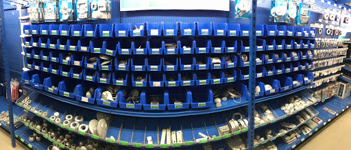Marine Supply Store «West Marine», reviews and photos, 1930 Eastwood Rd #102, Wilmington, NC 28403, USA
