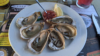 Huître du Restaurant de fruits de mer Hissez Ø. Île d'oléron à Saint-Trojan-les-Bains - n°13