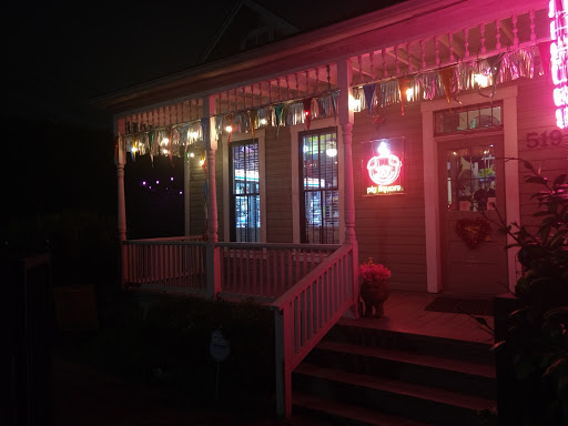 Liquor Store «Pig Liquors», reviews and photos, 519 S Presa St, San Antonio, TX 78205, USA