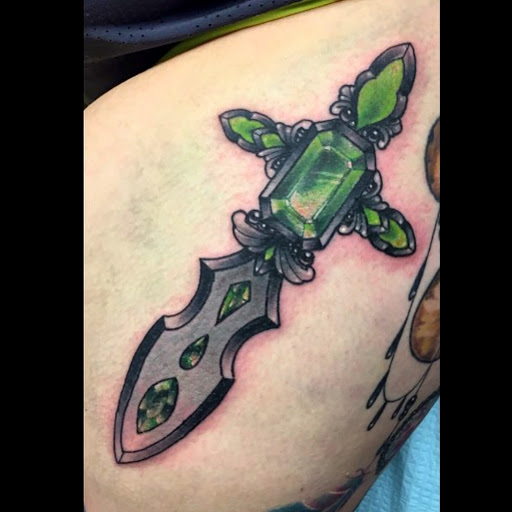 Tattoo Shop «Illuminati Tattoo Parlor», reviews and photos, 10214 SE Mill Plain Blvd Suite B, Vancouver, WA 98664, USA