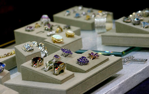 Jewelry exporter Plano