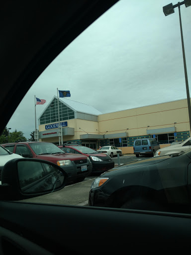 Thrift Store «Goodwill», reviews and photos, 1450 SE Discovery Lane, Warrenton, OR 97146, USA