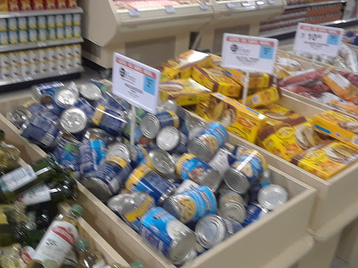 Supermarket «Publix Super Market at Deerwood Lake Commons», reviews and photos, 4320 Deerwood Lake Pkwy, Jacksonville, FL 32216, USA