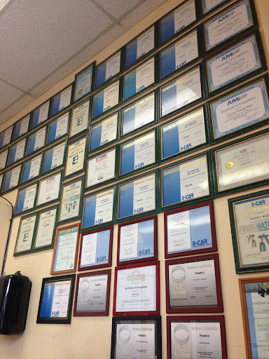 Auto Body Shop «Turbo Auto Body», reviews and photos, 1722 International Blvd, Oakland, CA 94606, USA