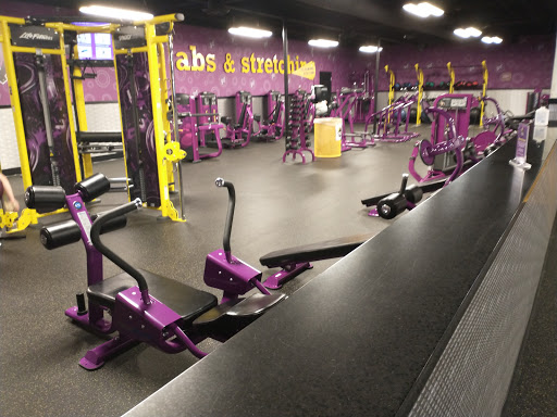 Shopping Mall «Sibley Plaza», reviews and photos, 2401 7th St W, St Paul, MN 55116, USA