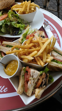 Club sandwich du Restaurant français Au Père Tranquille à Paris - n°15