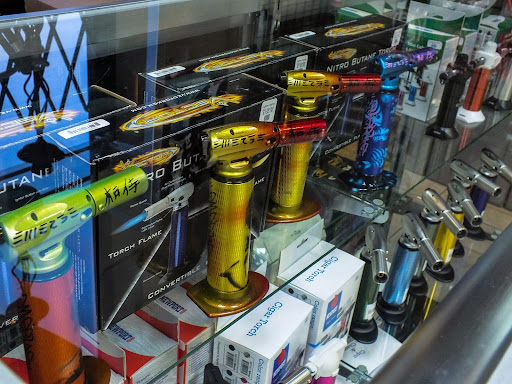 Tobacco Shop «Millenium Smoke Shop», reviews and photos, 1000 Melody Ln #100, Roseville, CA 95678, USA