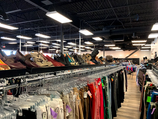 Used Clothing Store «Clothes Mentor», reviews and photos, 2551 45th St S # 113, Fargo, ND 58104, USA