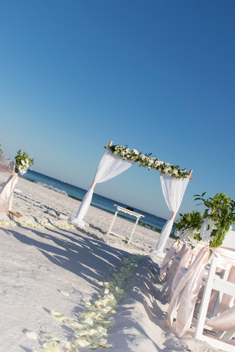 Event Planner «Barefoot Weddings», reviews and photos, 11 Eglin Pkwy SE, Fort Walton Beach, FL 32548, USA