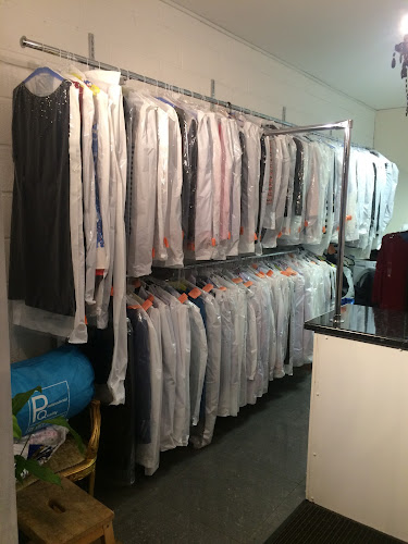 Seven Dry Cleaners