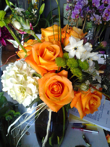 Florist «Misaghi Design . Orinda Florist», reviews and photos, 99 Brookwood Rd, Orinda, CA 94563, USA