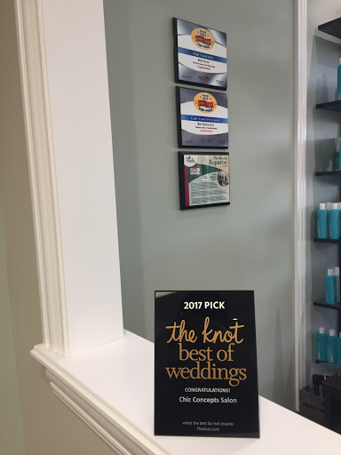 Hair Salon «Chic Concepts Salon», reviews and photos, 607 Irving Park Rd, Roselle, IL 60172, USA