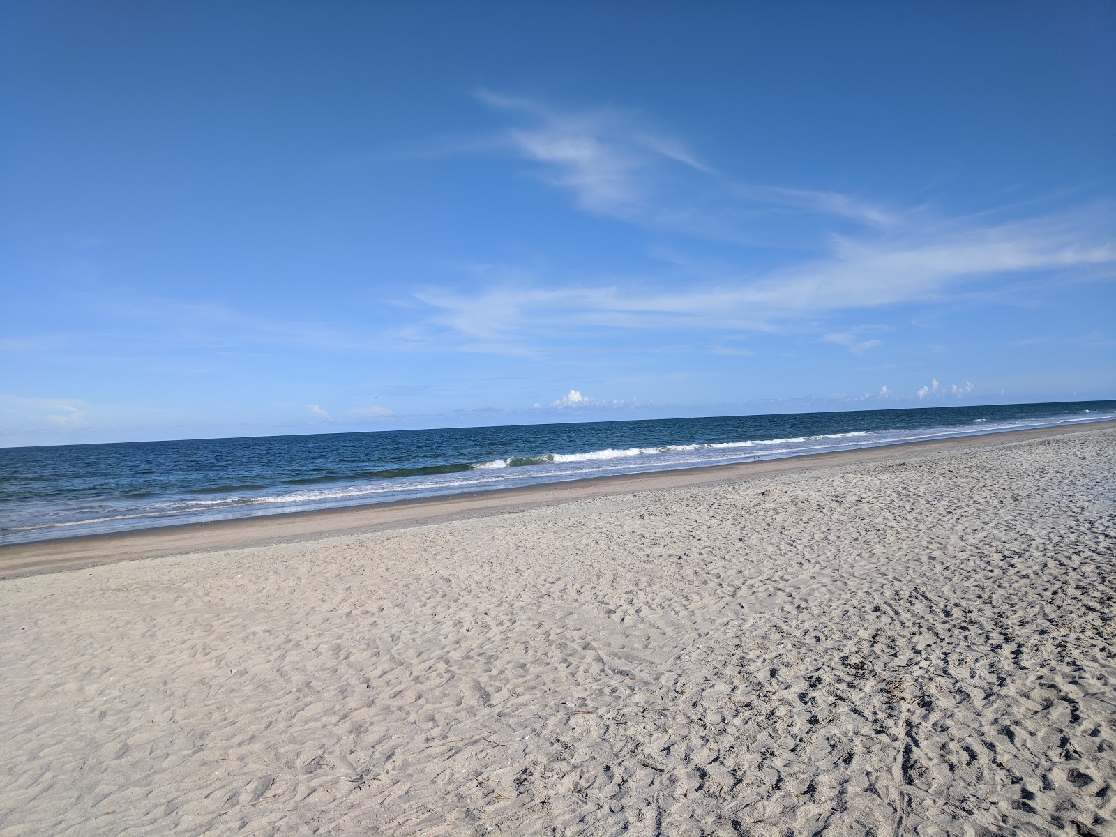 Φωτογραφία του DeBordieu Club beach με επίπεδο καθαριότητας πολύ καθαρό