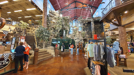 Shopping Mall «The Promenade Bolingbrook», reviews and photos, 631 E Boughton Rd, Bolingbrook, IL 60440, USA