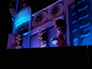 its a small world - photo 36
