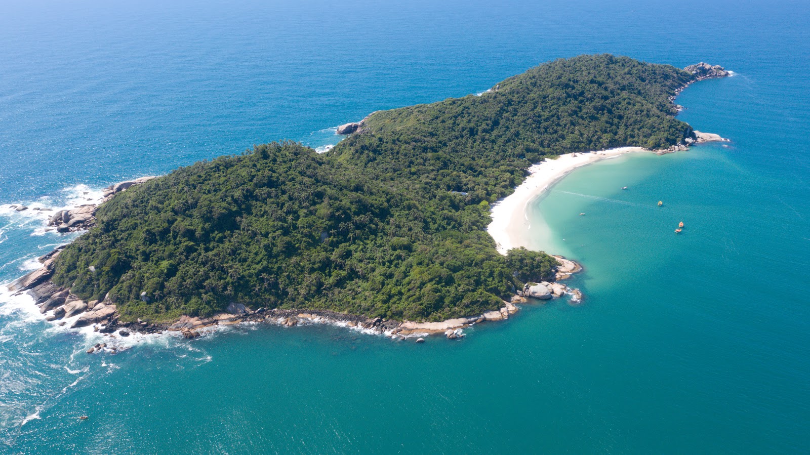 Praia da Ilha do Campeche photo #9