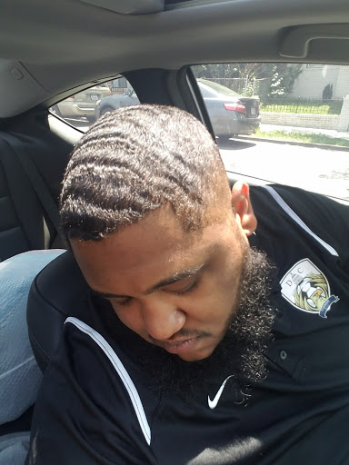 Barber Shop «Diamond District Barber Shop», reviews and photos, 3929 Georgia Ave NW, Washington, DC 20011, USA