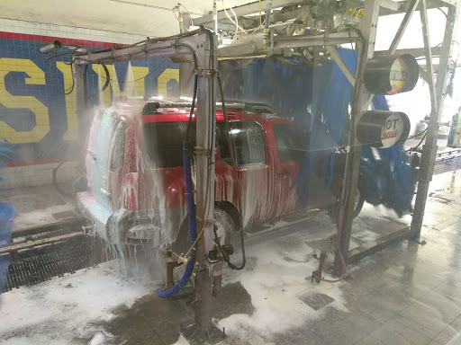 Car Wash «Simoniz Car Wash», reviews and photos, 19055 Biscayne Blvd, Miami, FL 33180, USA