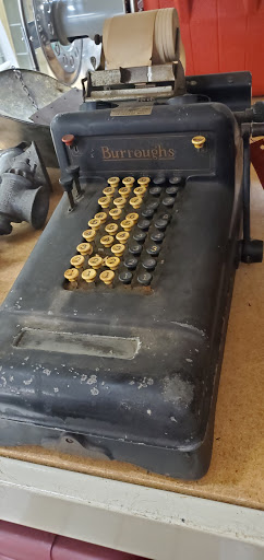 Consignment Shop «Patina Interiors», reviews and photos, 4001 Hwy 190 Service Rd, Covington, LA 70433, USA