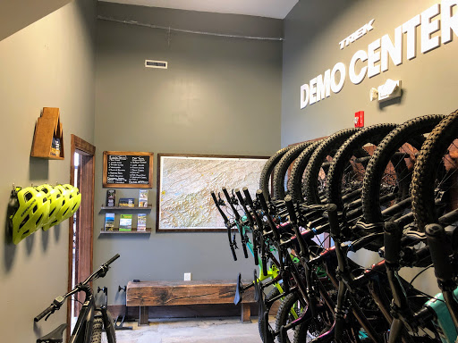 Bicycle Store «Trek Bicycle Store Johnson City», reviews and photos, 110 W Market St, Johnson City, TN 37604, USA