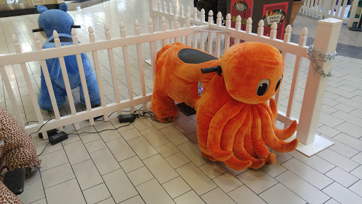 Shopping Mall «Somersville Towne Center», reviews and photos, 2550 Somersville Rd, Antioch, CA 94509, USA