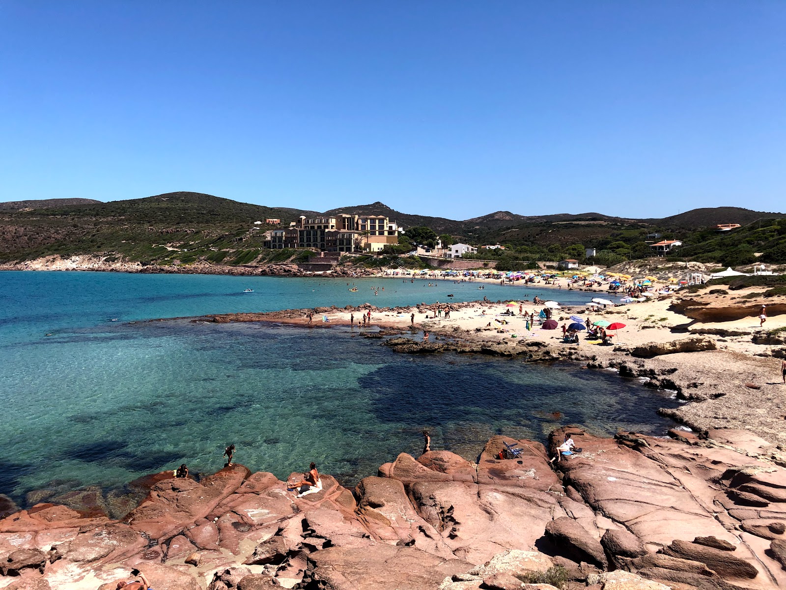 Spiaggia La Caletta 🏖️ U Paize Carloforte, Otok San Pietro, Italija -  podrobne funkcije, zemljevid, fotografije