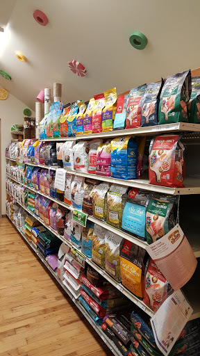 Tropical Fish Store «Pet Friendly Inc», reviews and photos, 845 Manitou Rd, Hilton, NY 14468, USA