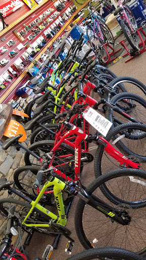 Bicycle Repair Shop «Emerys Cycling, Triathlon & Fitness», reviews and photos, 9929 W Lisbon Ave, Milwaukee, WI 53222, USA