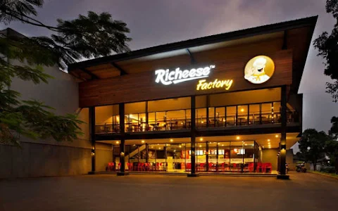 Richeese Factory Solo image