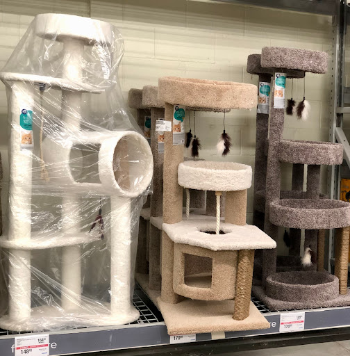 Pet Supply Store «PetSmart», reviews and photos, 7501 SW Dartmouth St, Tigard, OR 97223, USA