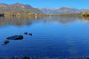 Avigliana lake image