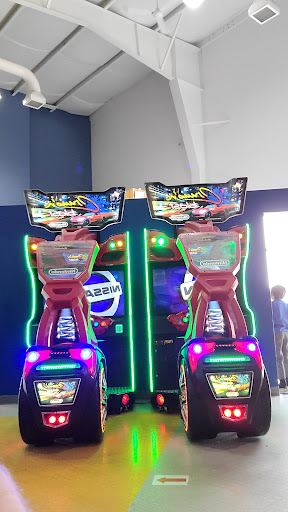 Amusement Center «Escapades Family Fun Center», reviews and photos, 4241 W Williamsburg Blvd, Muncie, IN 47304, USA