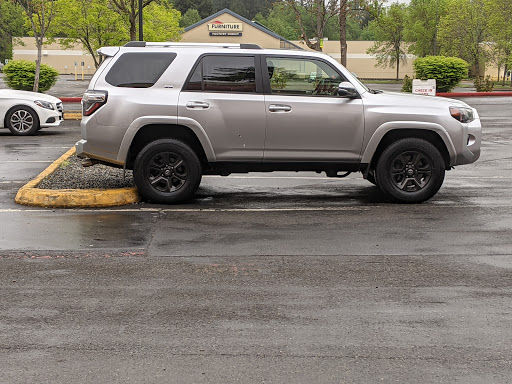 Tire Shop «Discount Tire Store - Lacey, WA», reviews and photos, 5490 Martin Way E, Lacey, WA 98516, USA