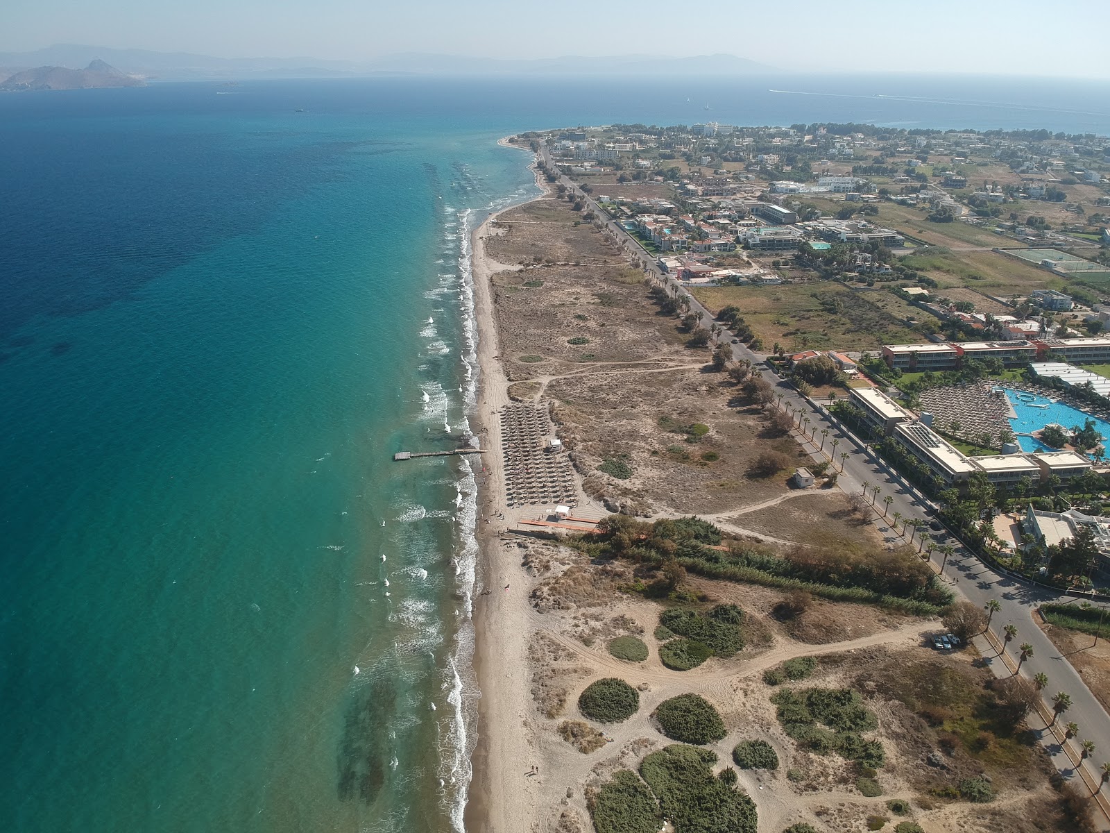 Foto van Blue lagoon beach met ruim strand