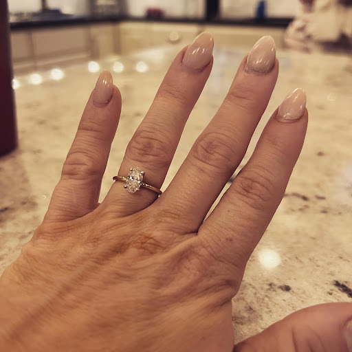 Jewelry Store «Argo & Lehne Jewelers», reviews and photos, 3100 Tremont Rd, Columbus, OH 43221, USA