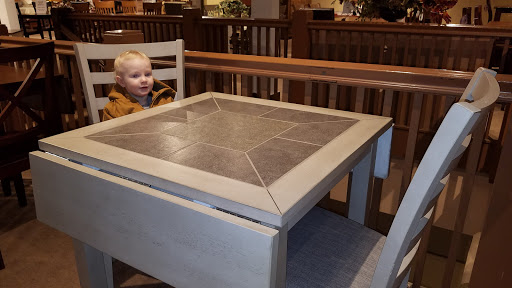 Furniture Store «D & E Furniture», reviews and photos, 320 Locust St, Sterling, IL 61081, USA