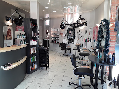 Salon MAUD'L à Saint-Brice-Courcelles