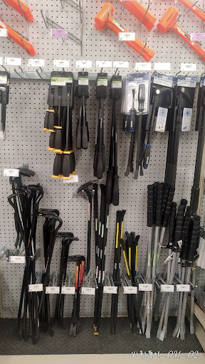 Hardware Store «Harbor Freight Tools», reviews and photos, 6000 Mahoning Ave STE 20, Austintown, OH 44515, USA