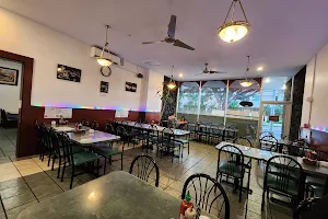 Phở Trí Vietnamese Restaurant image