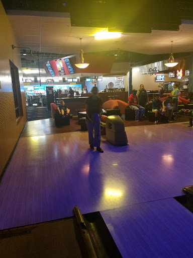 Bowling Alley «Stars and Strikes Family Entertainment Center», reviews and photos, 1700 Winder Hwy NE #100, Dacula, GA 30019, USA