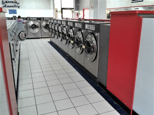 Laundromat «Sunshine Laundry», reviews and photos, 428 Harbor Blvd, Fullerton, CA 92832, USA