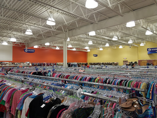 Thrift Store «Goodwill - Chanhassen», reviews and photos, 80 W 78th St, Chanhassen, MN 55317, USA